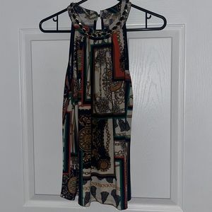 Lavish size small chain collar shirt